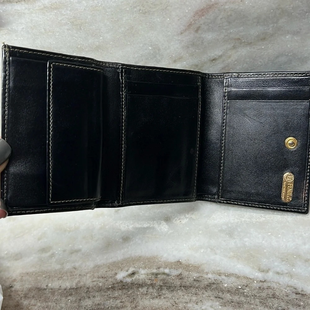 Fendi vintage, authentic trifold, wallet